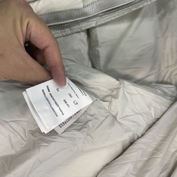 Moncler down jacket - Picture 7 of 11